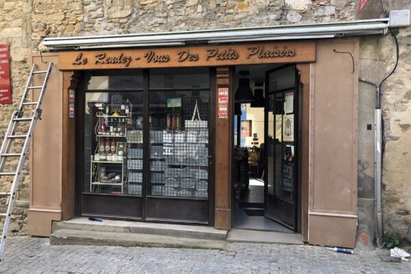 enseigne magasin cité de Carcassonne